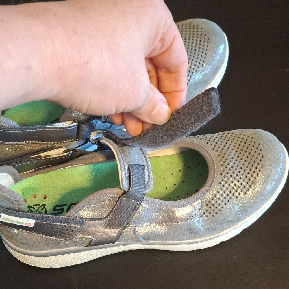 Sano by Mephisto Ilina Silver Metallic Leather Mary Jane Shoes Size 8 - Picture 7 of 10